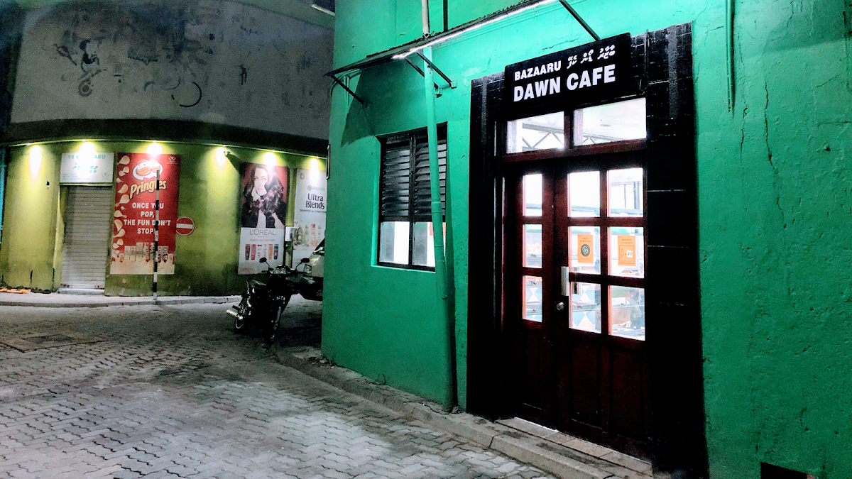 Bazaaru Dawn Cafe