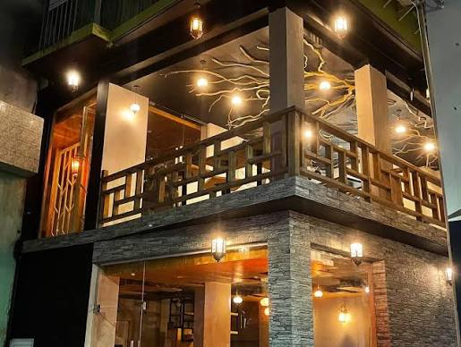 Vintage Cafe & Bistro