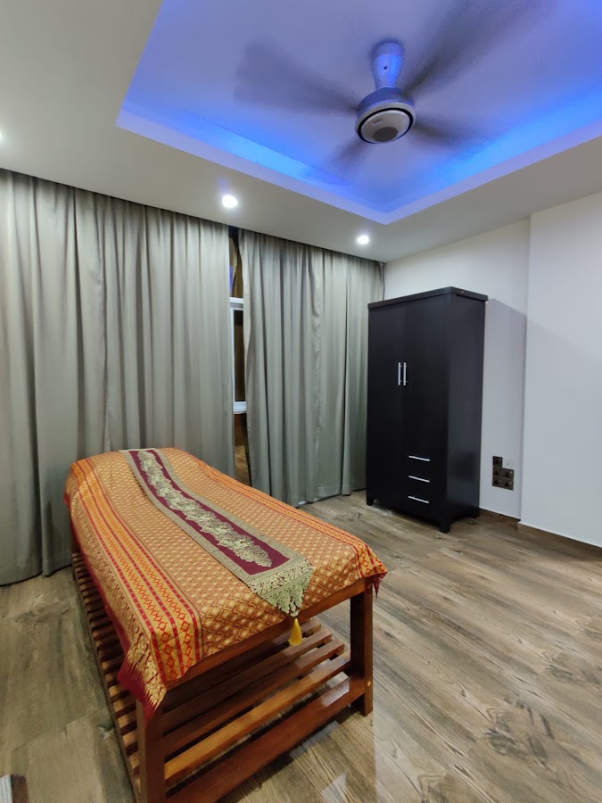 Hiyala Salon & Spa
