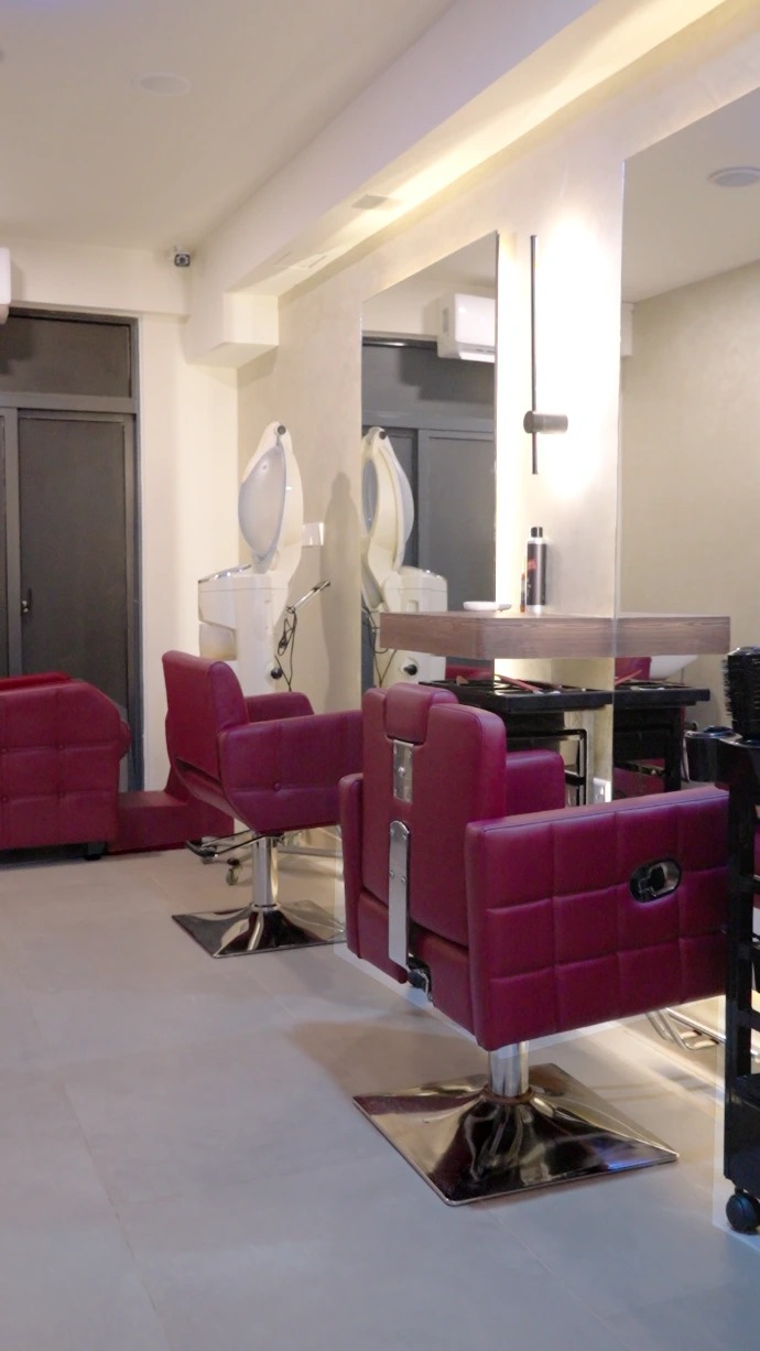 Signature Salon