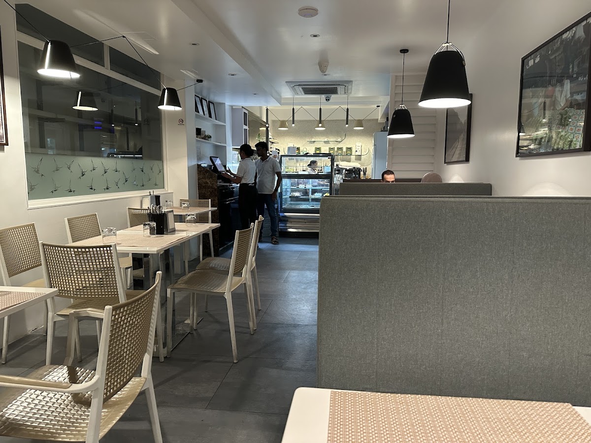 White Coffee House photo 2