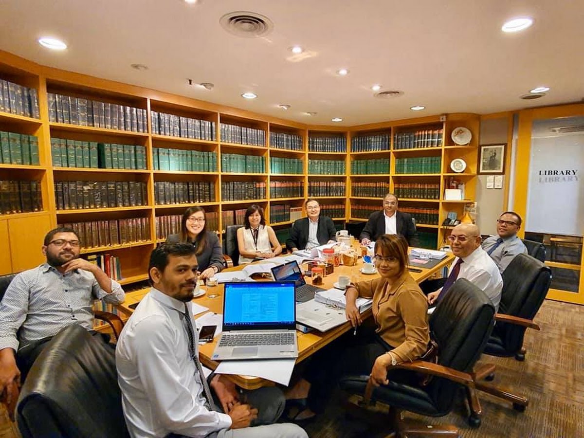 S&A Lawyers LLP