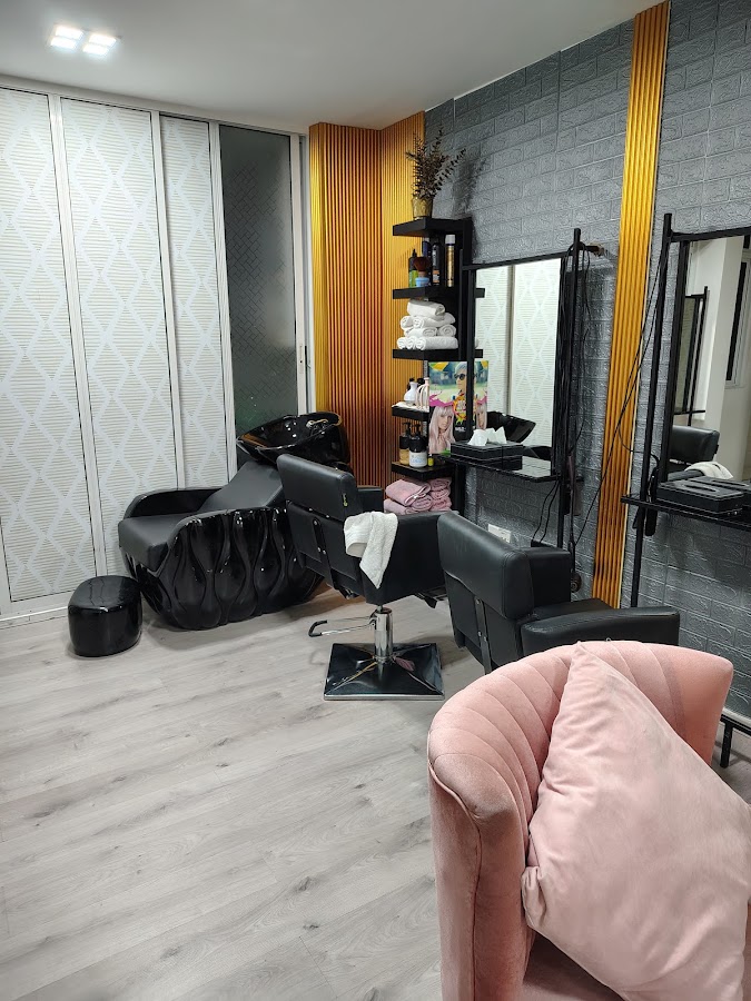 Hidden Gem Hair & Beauty Salon