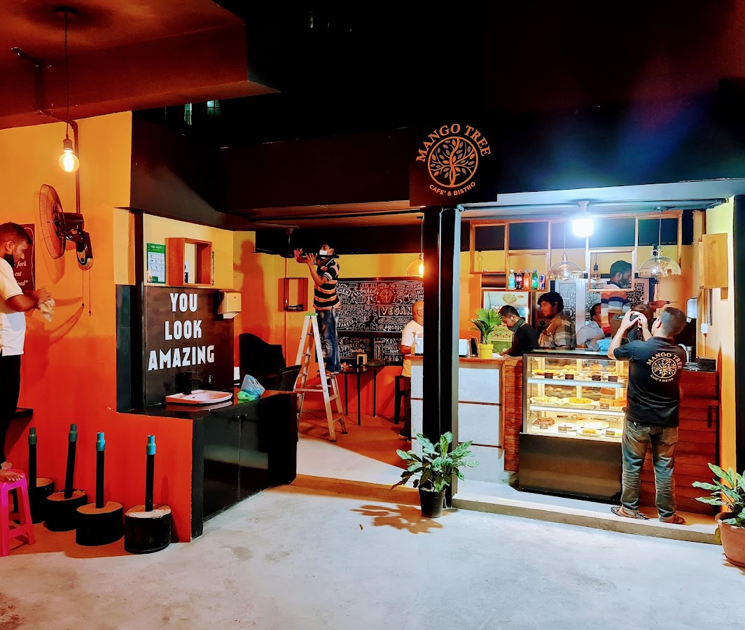 Mango Tree Cafe' & Bistro
