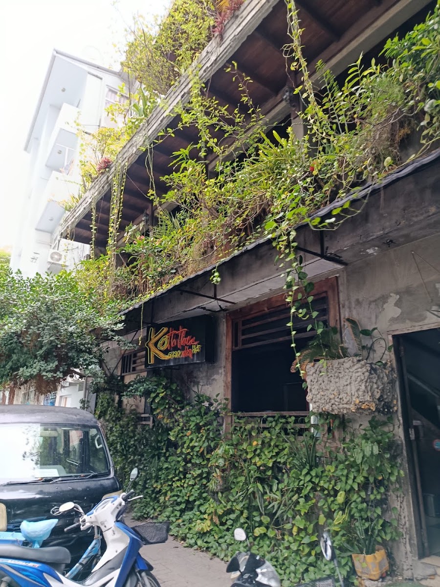 Koththu Hut