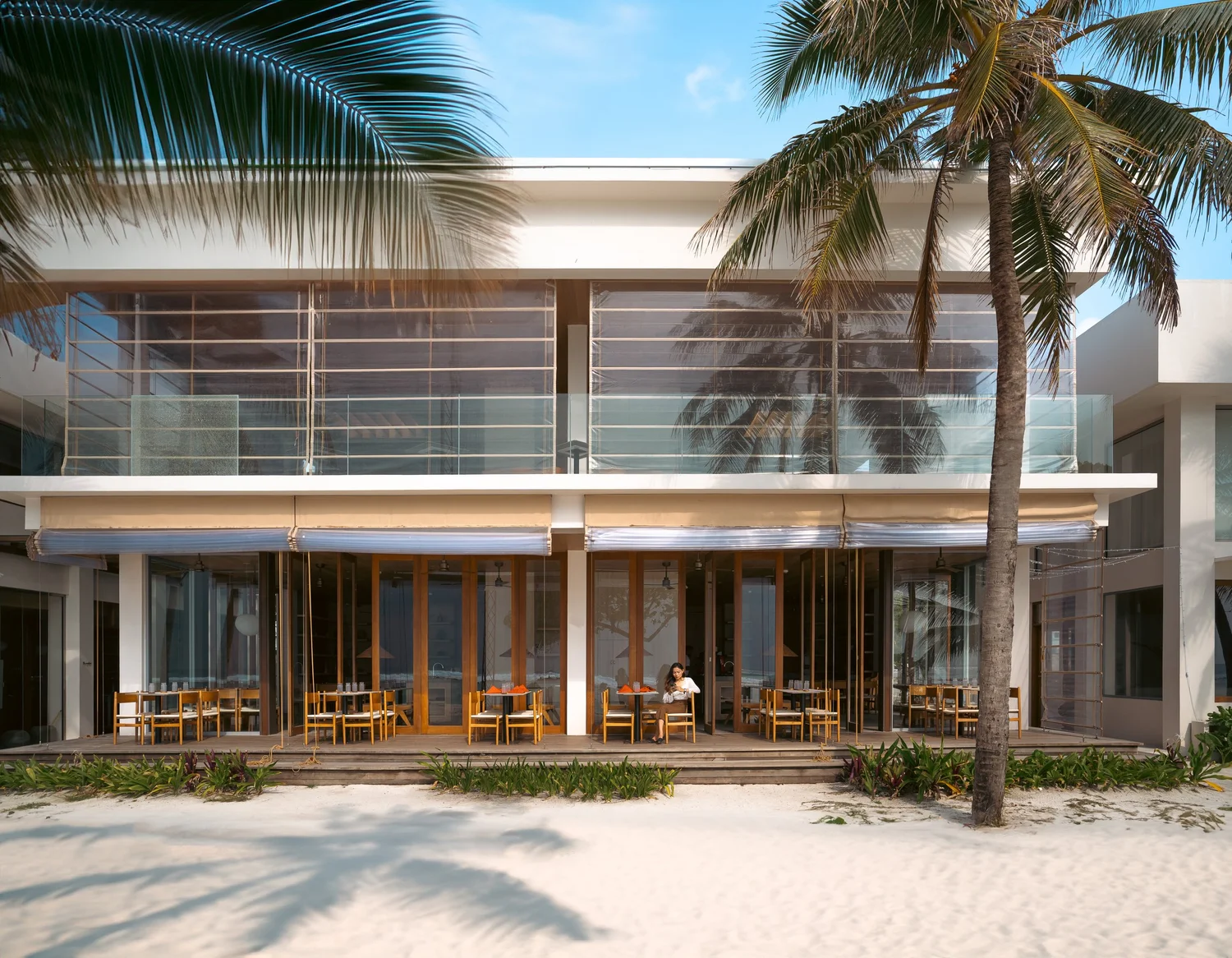 Riveli Beach Club & Restaurant